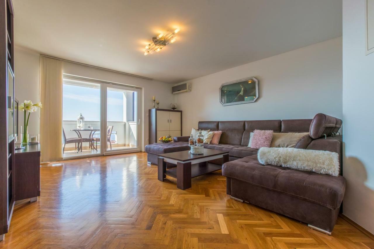 Apartmani Andjelic - Marko 1 Crikvenica Exteriör bild